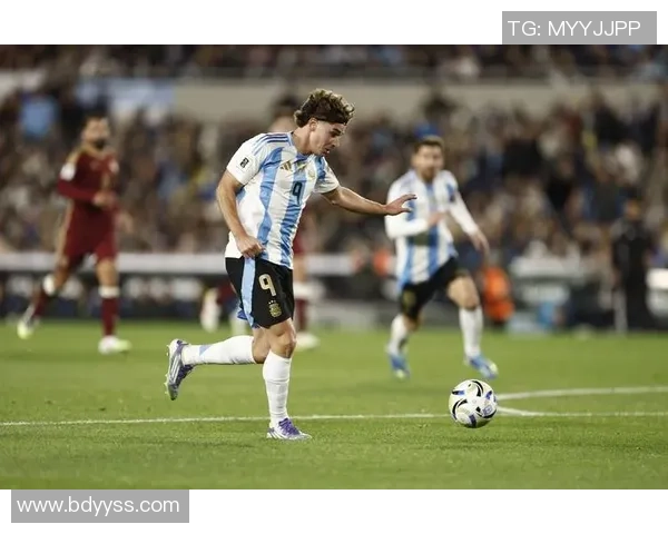 2025年世界百大足球球星排名揭晓引发热议解析各大球员实力与成就