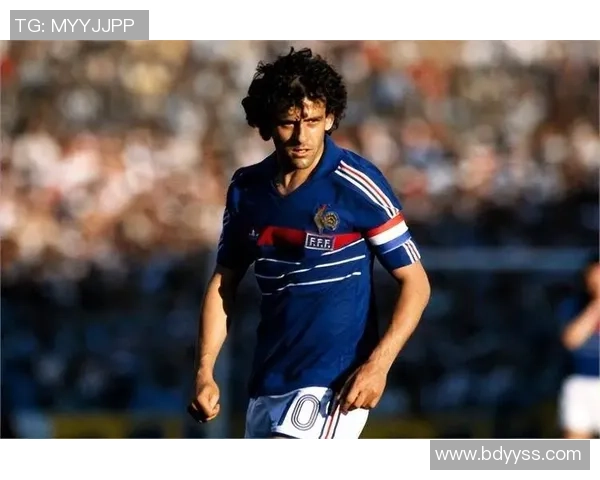 世界足球界那些以帅气外表闻名的球星盘点与解析